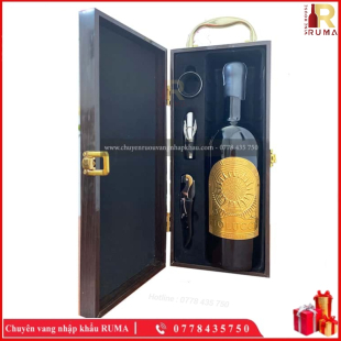 Set quà tặng 1 chai vang Ý Tolucci 17 - Hộp sơn mài